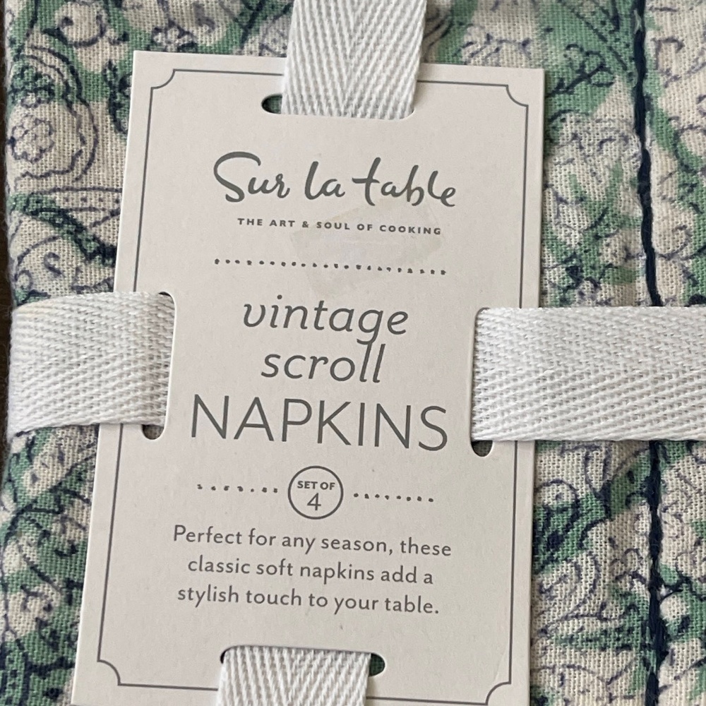 Sur La Table vintage scroll Blue Teal Cloth Napkins 20"x20" (set of 12) NWT! - Picture 4 of 8